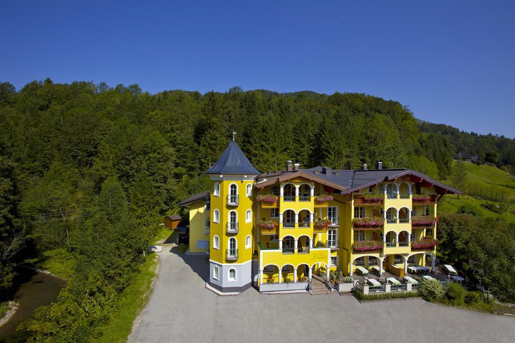 Hotel Fischerwirt Natur Waldspa Файстенау Экстерьер фото